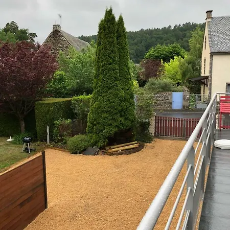 Les Gites Du Paradis Murol Exterior photo